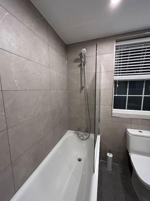 Appartement 1 Bed High Quality Modern Flat à Edgware Extérieur photo